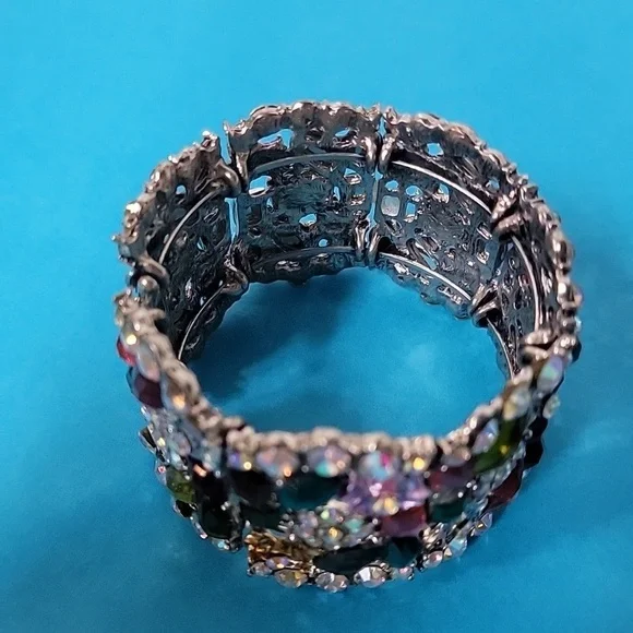 Cocktail Colorful Multi-Color Embellished Floral Rhinestone Stretchable Bangle - Picture 10 of 11